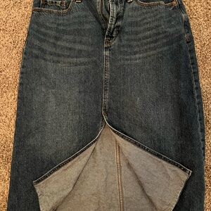 Women’s Size 12 Old Navy Denim Skirt